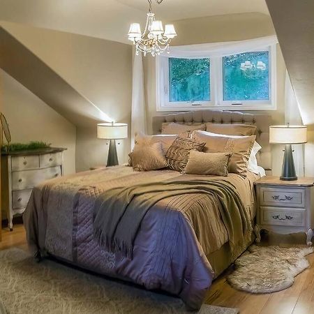 アシュランド European Style Straw Bale Retreatヴィラ エクステリア 写真