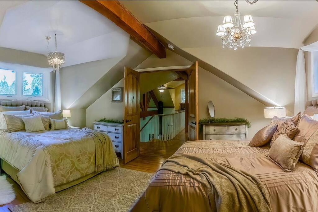 アシュランド European Style Straw Bale Retreatヴィラ エクステリア 写真